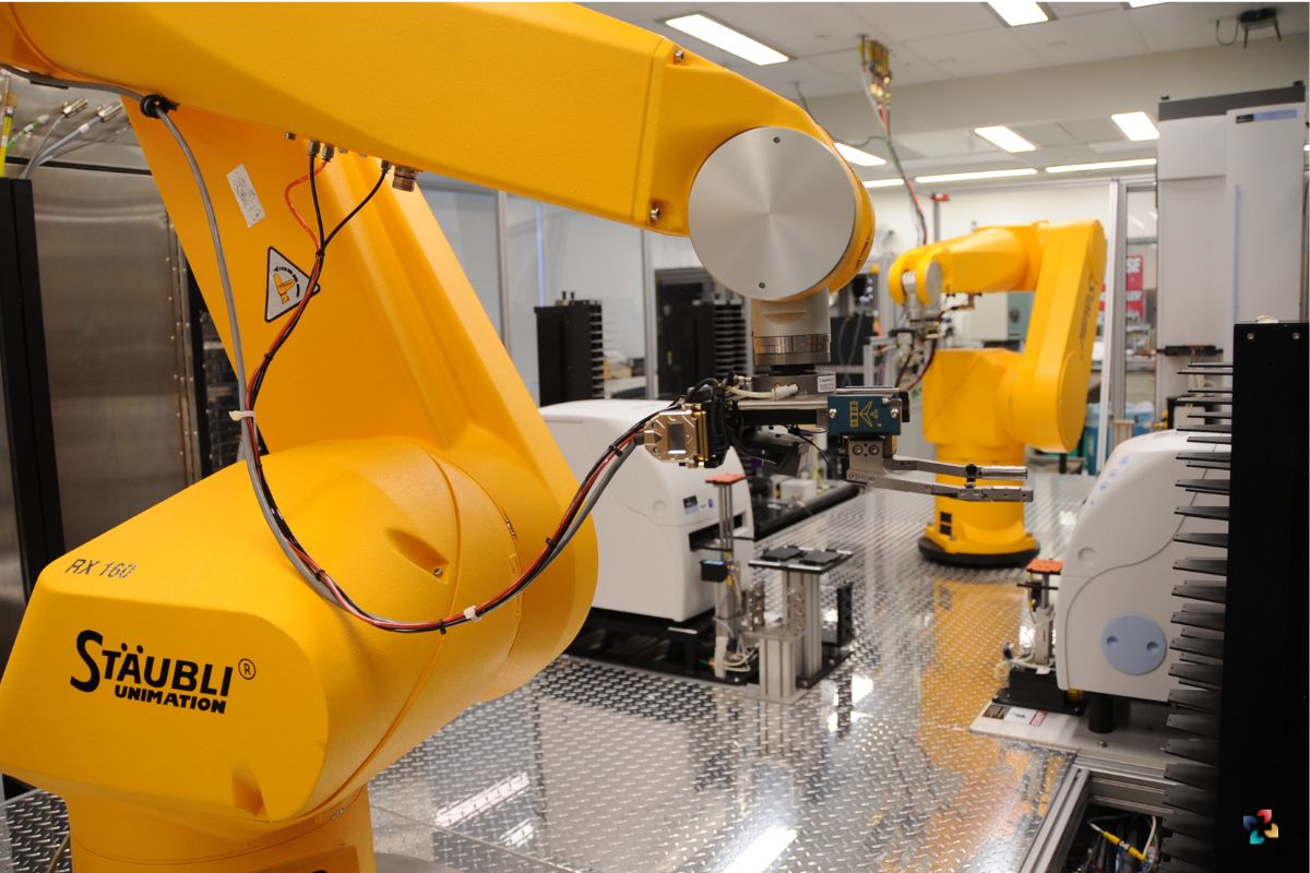Best 4 Uses of Robots in the Industry | The Lifesciences Magazine
