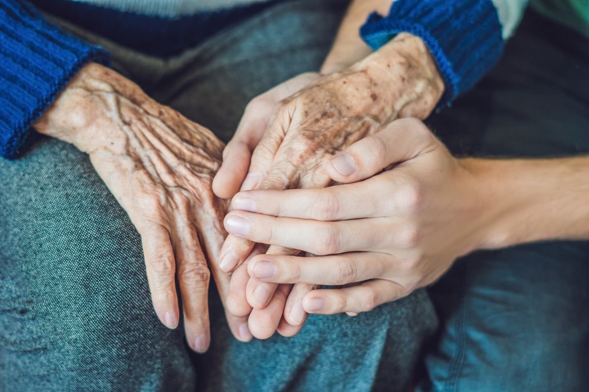 Important Tips While Choosing the Aged Care Service Providers | The Lifesciences Magazine