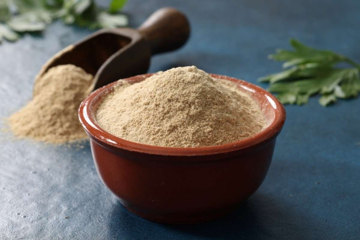 Top 5+ Ashwagandha Benefits for Skin(Top Rated Products) | The Lifesciences Magazine