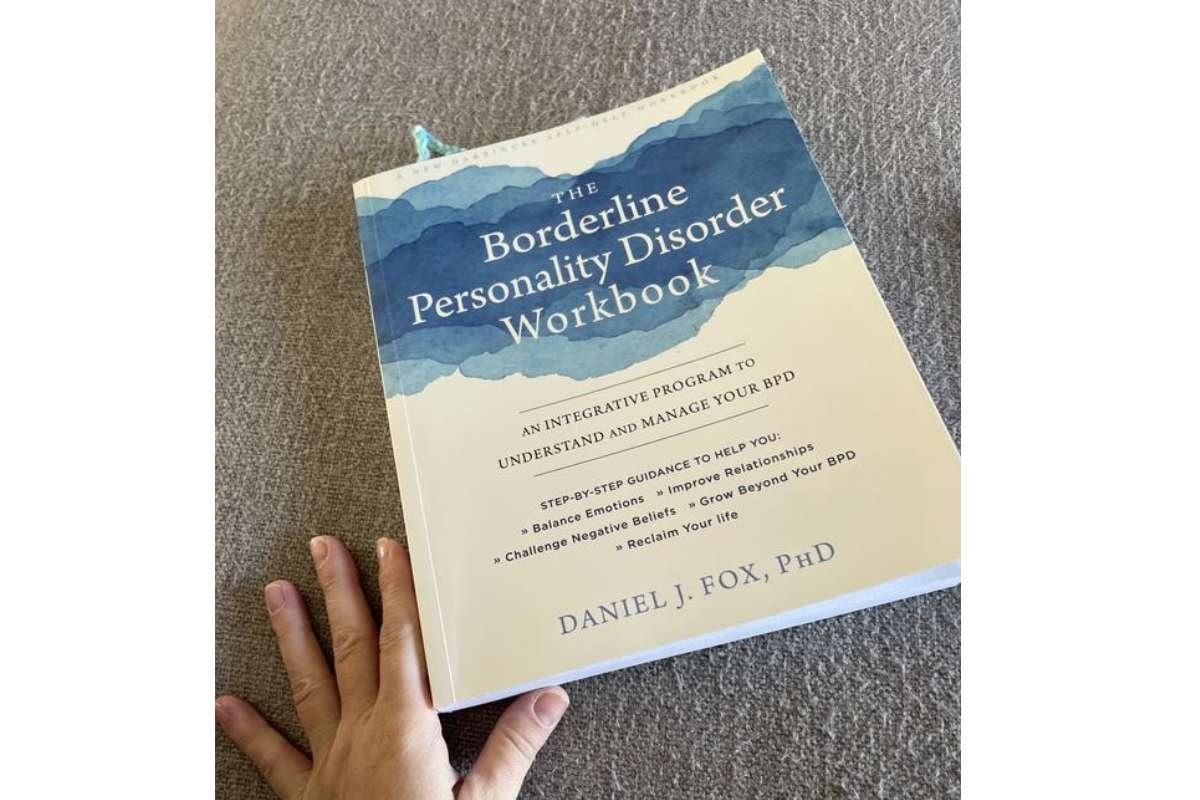 Top 5 Borderline Personality Disorder Books (Can’t Miss) | The Lifesciences Magazine