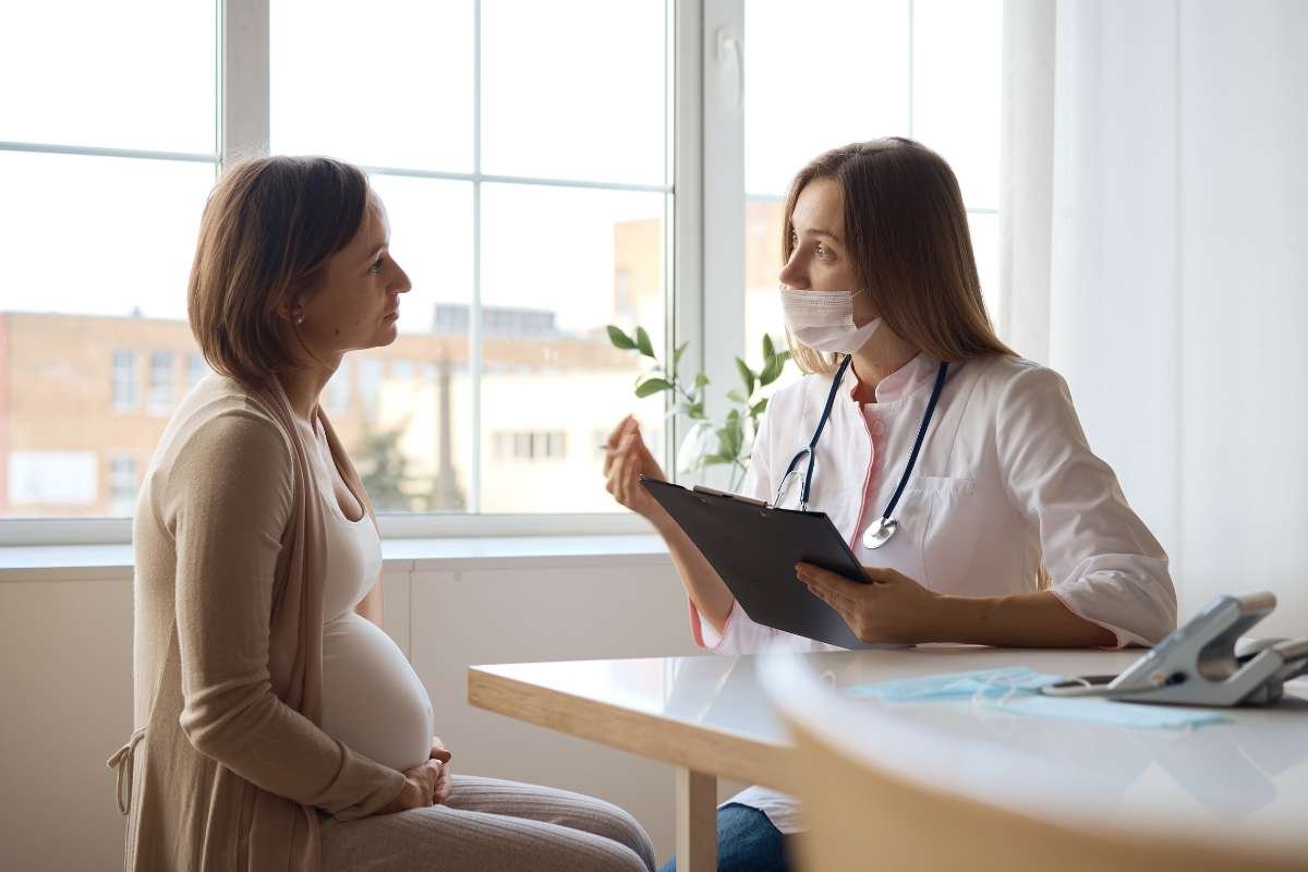 Black Stool in Pregnancy? Find Out What It Means | The Lifesciences Magazine