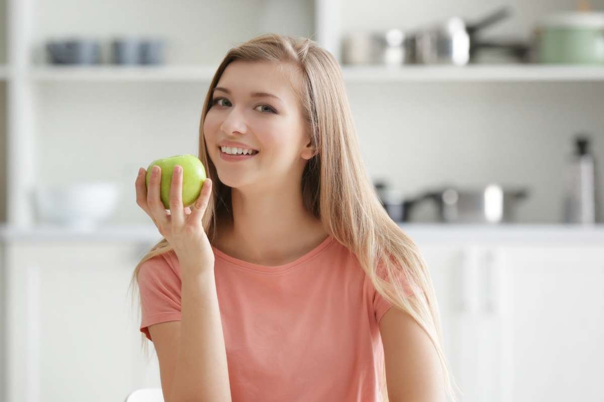 Apple Nutrition Facts: A Complete Guide to Health Benefits | The Lifesciences Magazine