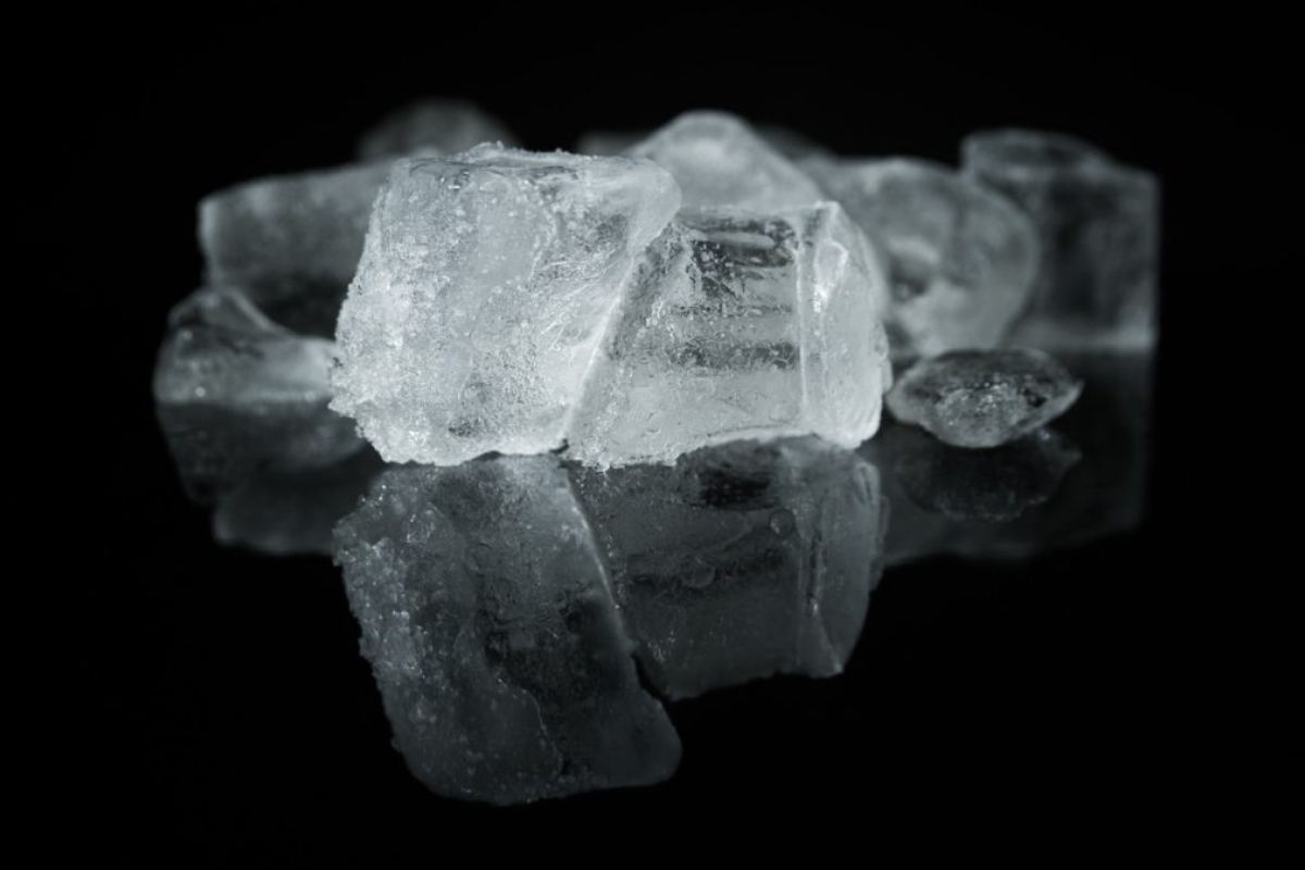 Hot Water Freezes Faster Than Cold: The Mpemba Effect Explained | The Lifesciences Magazine