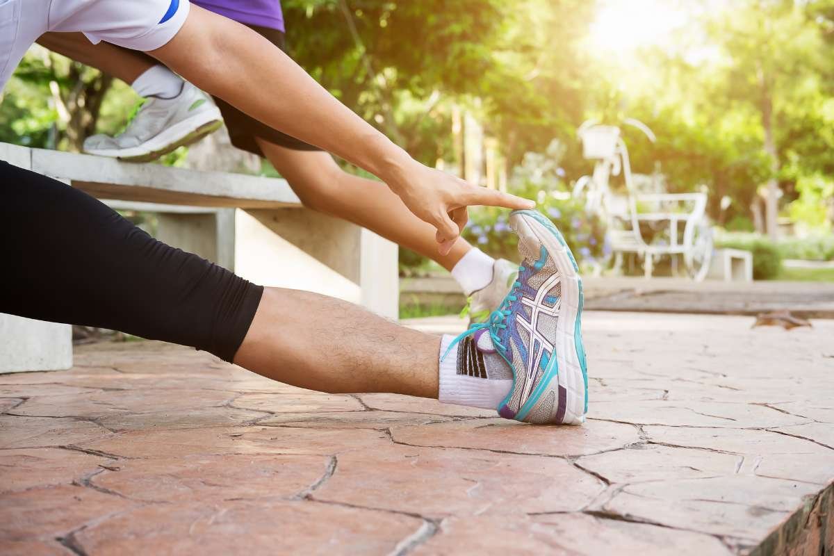 Effective Stretch Band Exercises for Legs Without Gym | The Lifesciences Magazine