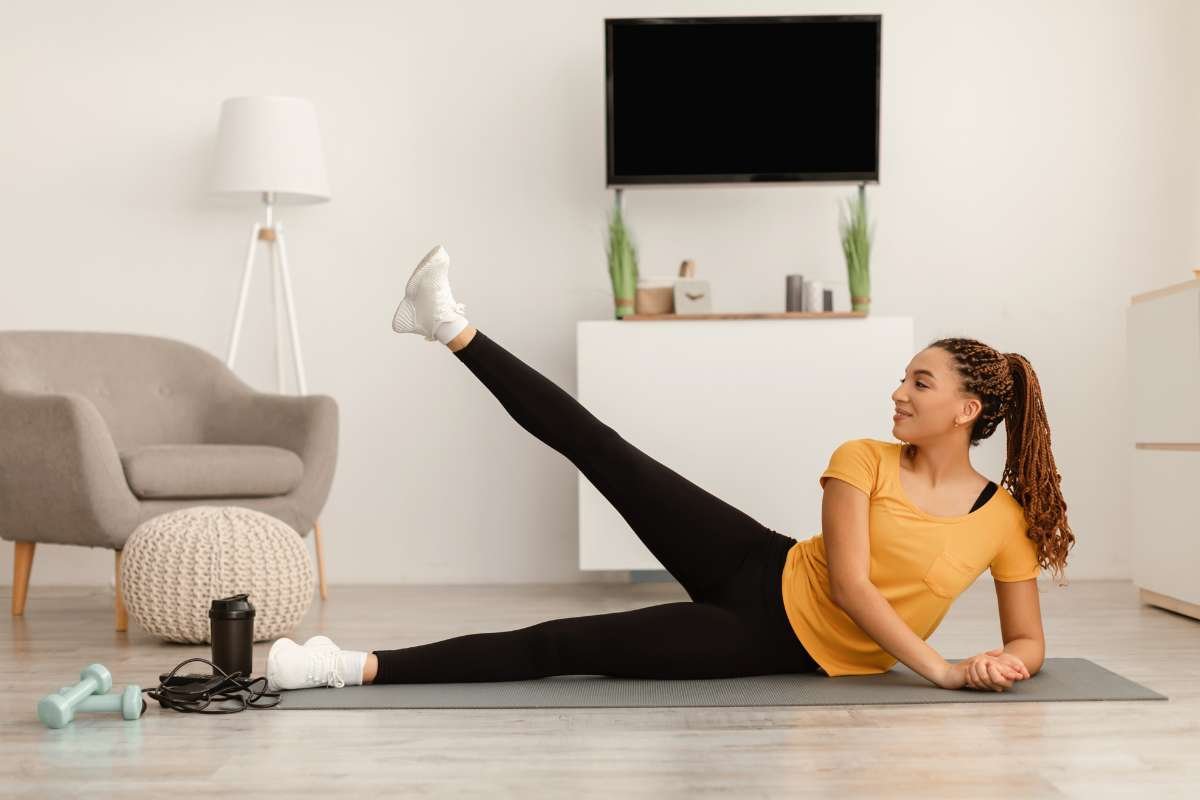 Effective Stretch Band Exercises for Legs Without Gym | The Lifesciences Magazine