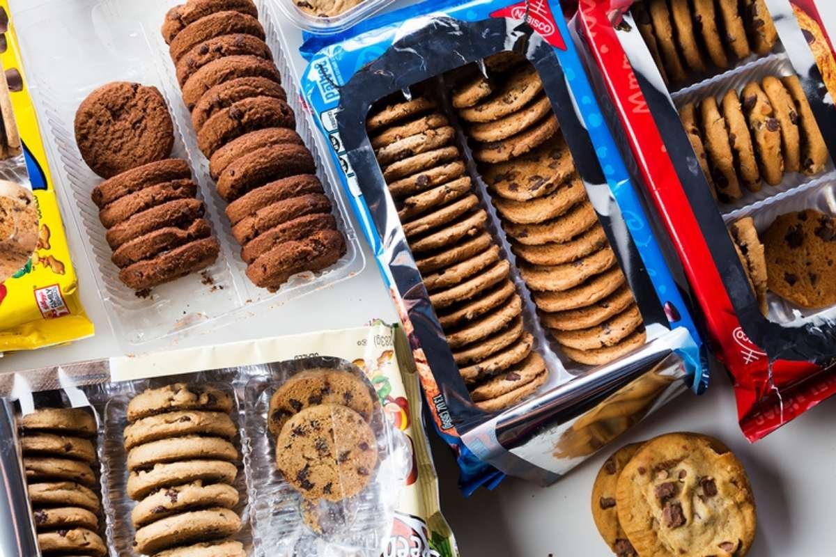 Most Unhealthy Foods You Still Crave Daily | The Lifesciences Magazine