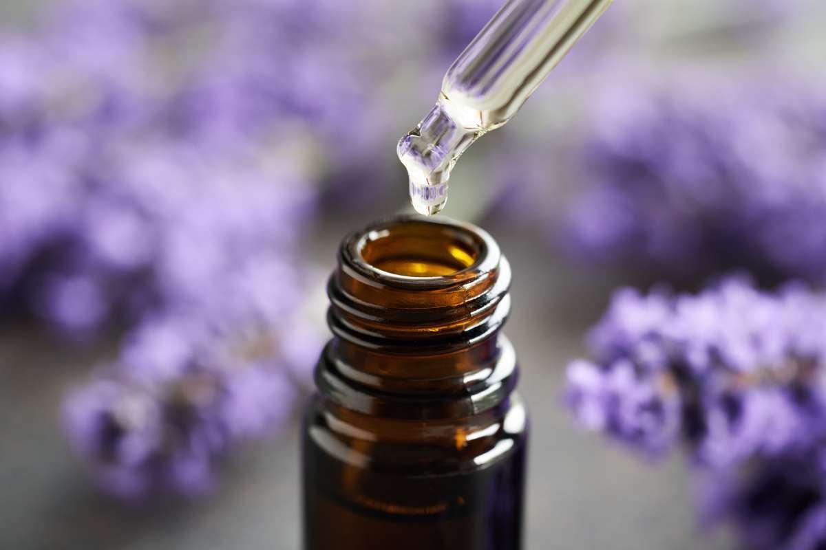 Natural Pain Relief: Safe Alternatives for a Healthier You | The Lifesciences Magazine