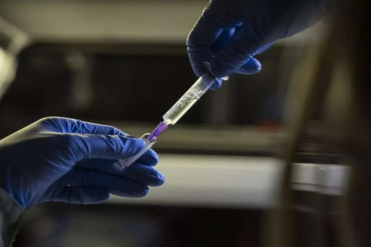 Shingles Vaccine Shows Potential to Lower Risk of Heart Attacks and Strokes, Study Finds | The Lifesciences Magazine