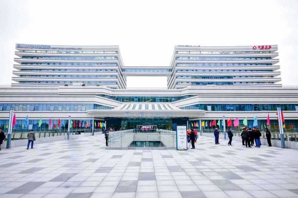 17 Largest Hospitals in the World: Scale, Capacity & Global Impact | The Lifesciences Magazine