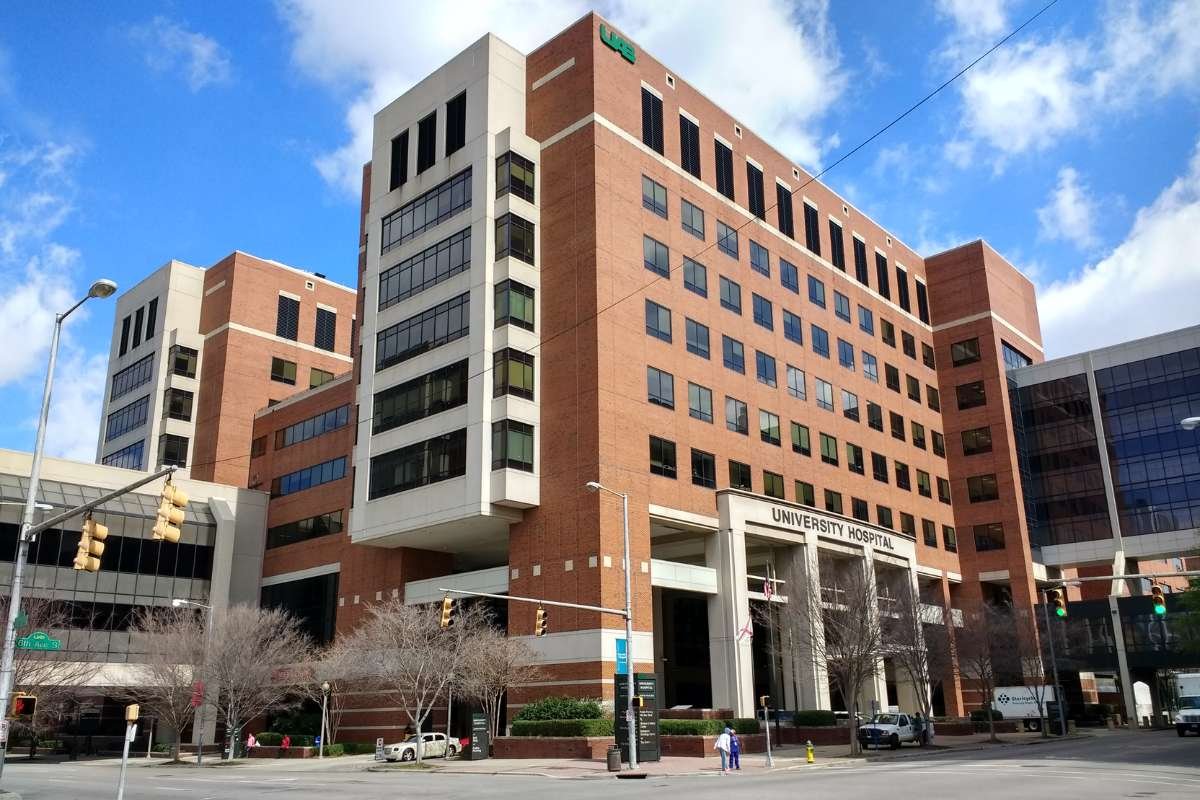 12 Largest Hospitals in the US: 2026 Rankings Overview | The Lifesciences Magazine