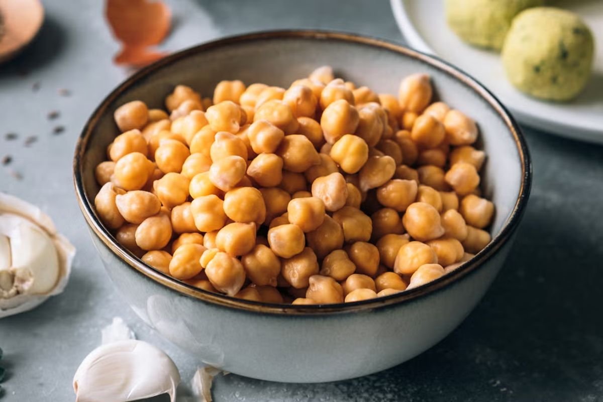 Top 25 Foods with More Protein than an Egg, Backed by Science | The Lifesciences Magazine