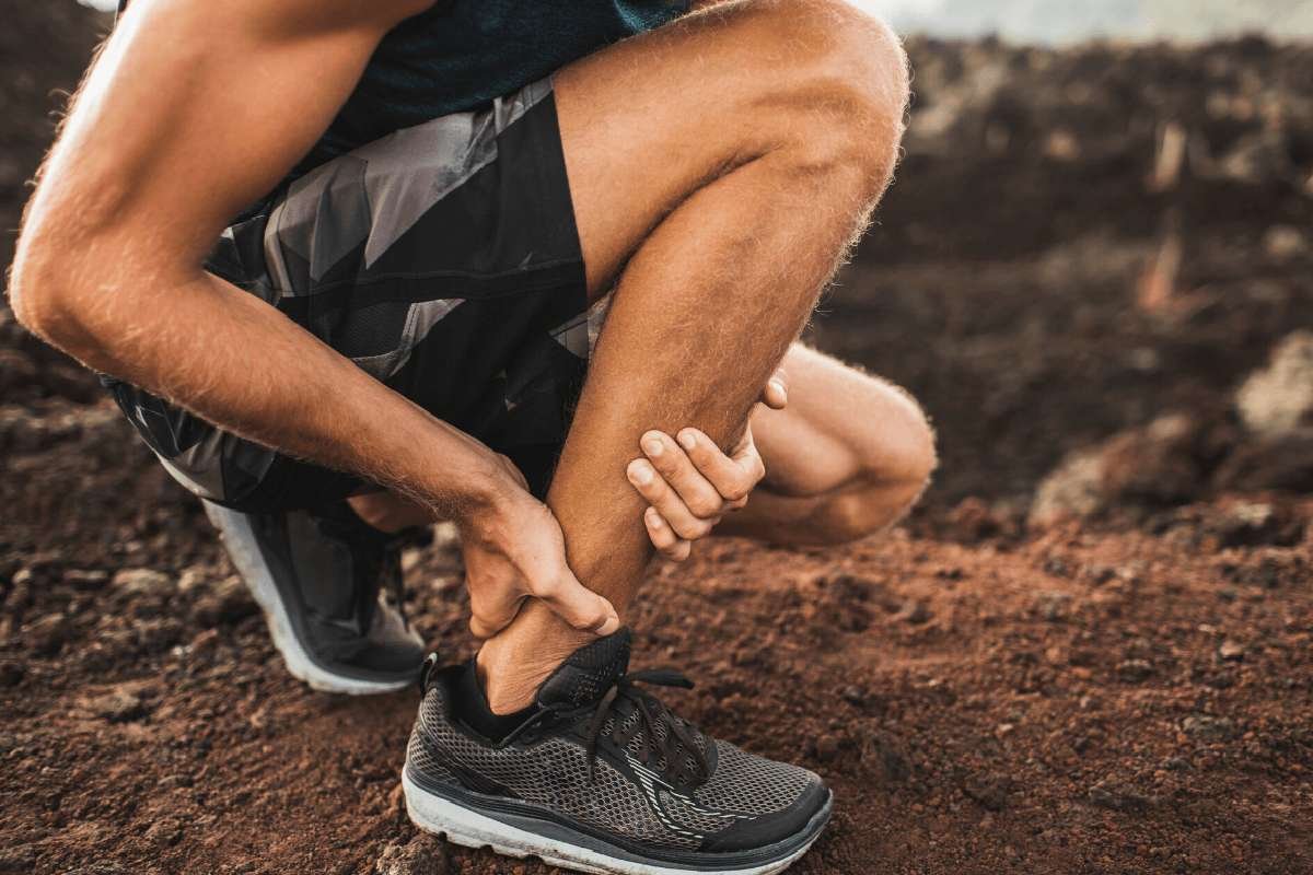 Weighted Vest Benefits, Workouts & Safety Buying Guide | The Lifesciences Magazine