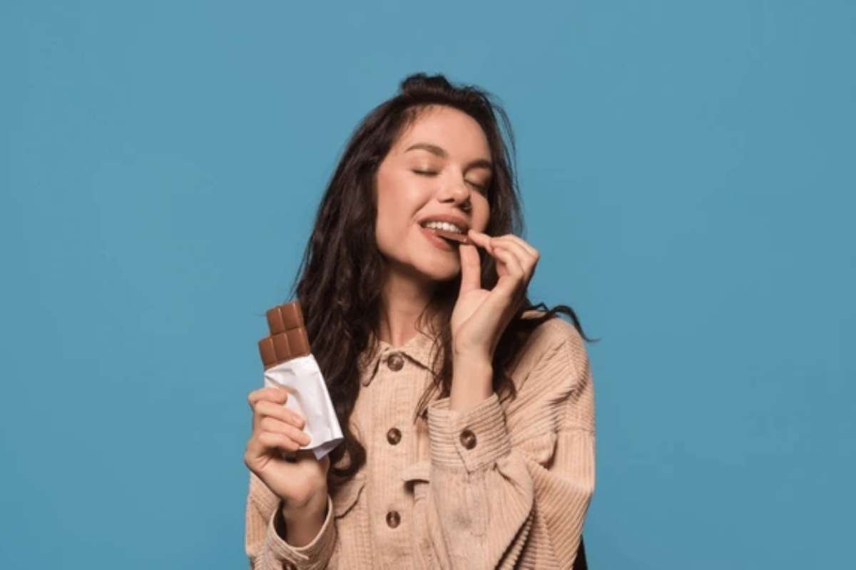 Does Chocolate Cause Acne? Myth or Truth Explained | The Lifesciences Magazine