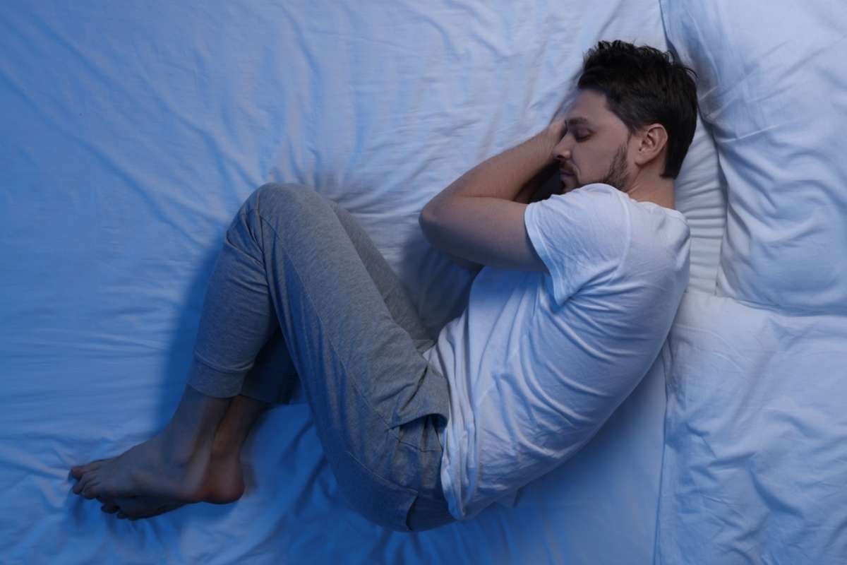 Top 10 Best and Worst Sleeping Positions to Wake Up Refreshed | The Lifesciences Magazine