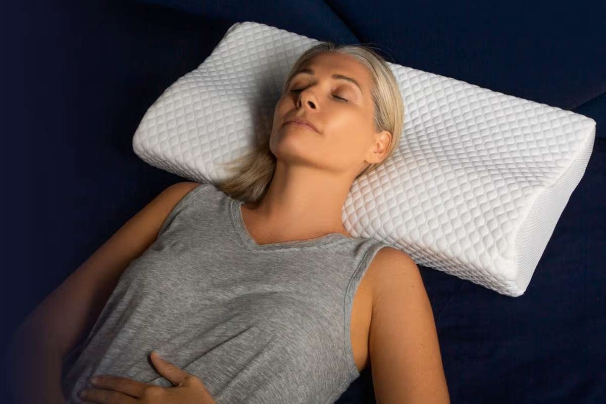 Top 10 Best and Worst Sleeping Positions to Wake Up Refreshed | The Lifesciences Magazine