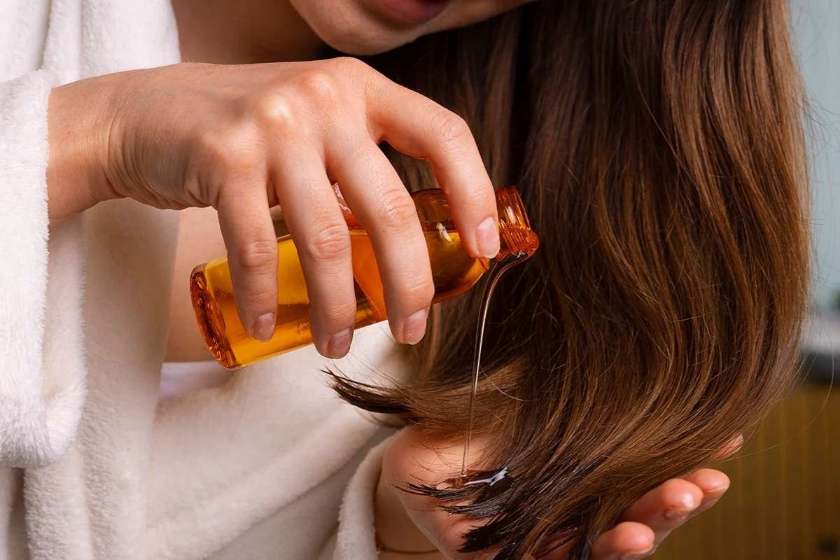 Coconut Oil for Hair Growth: Benefits, Risks and Mistakes | The Lifesciences Magazine