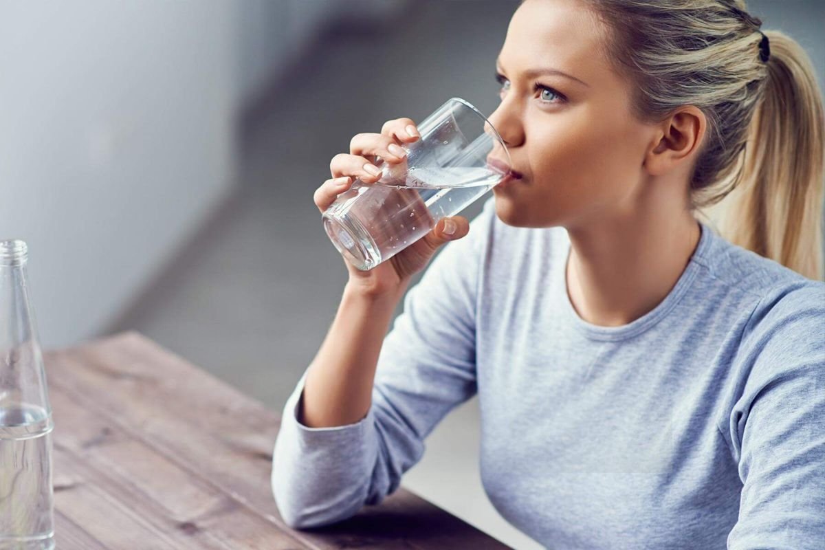 How Much Water Should You Drink Per Day for Better Health? | The Lifesciences Magazine