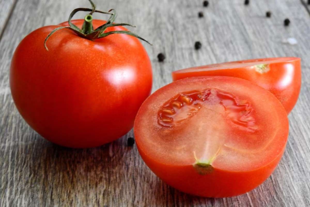 What to Eat When Dehydrated: 15 Foods for Fast Recovery | The Lifesciences Magazine