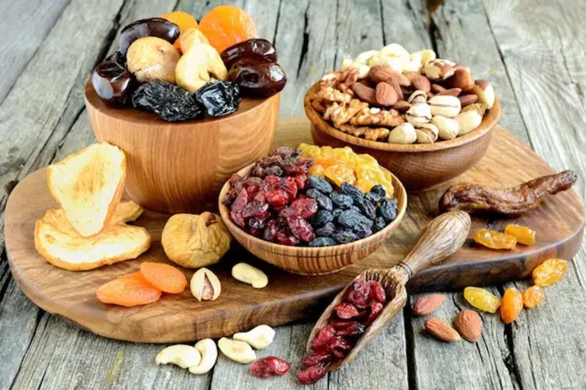 Benefits of Dates for Women: 9 Reasons to Eat Them Daily | The Lifesciences Magazine