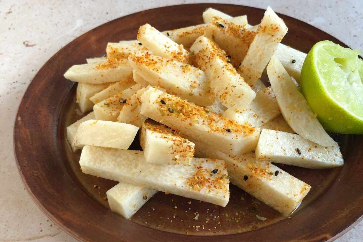 Health and Nutrition Benefits of Jicama: Nutrition Guide | The Lifesciences Magazine