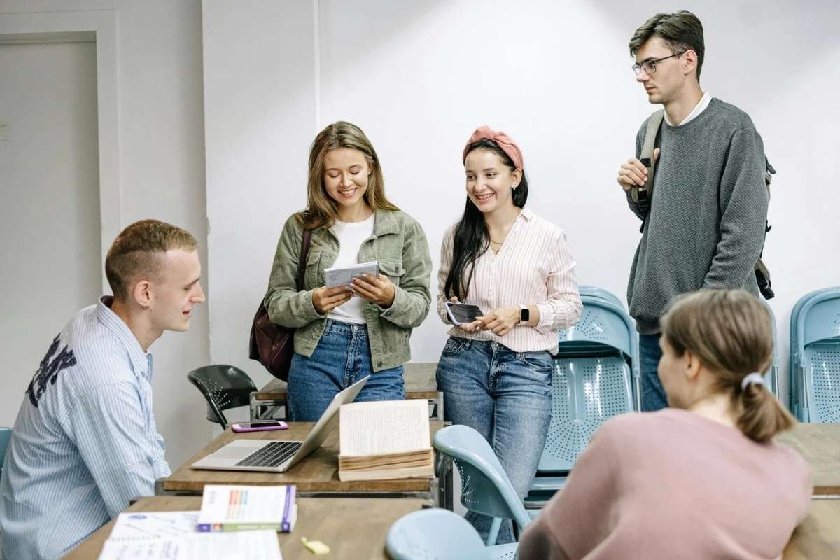 Emotional Wellness and Mental Health: What’s the Connection? | The Lifesciences Magazine