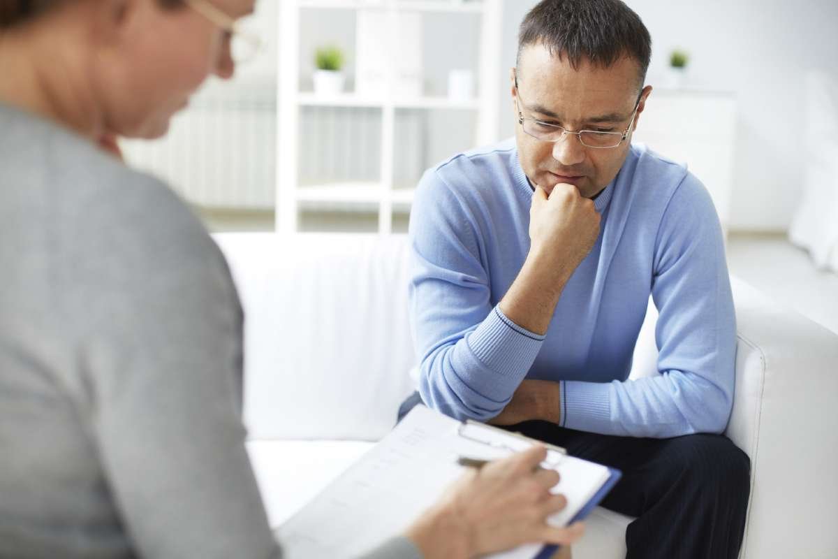 In-person Therapy vs Teletherapy for Emotional Wellness: Which Works Better? | The Lifesciences Magazine