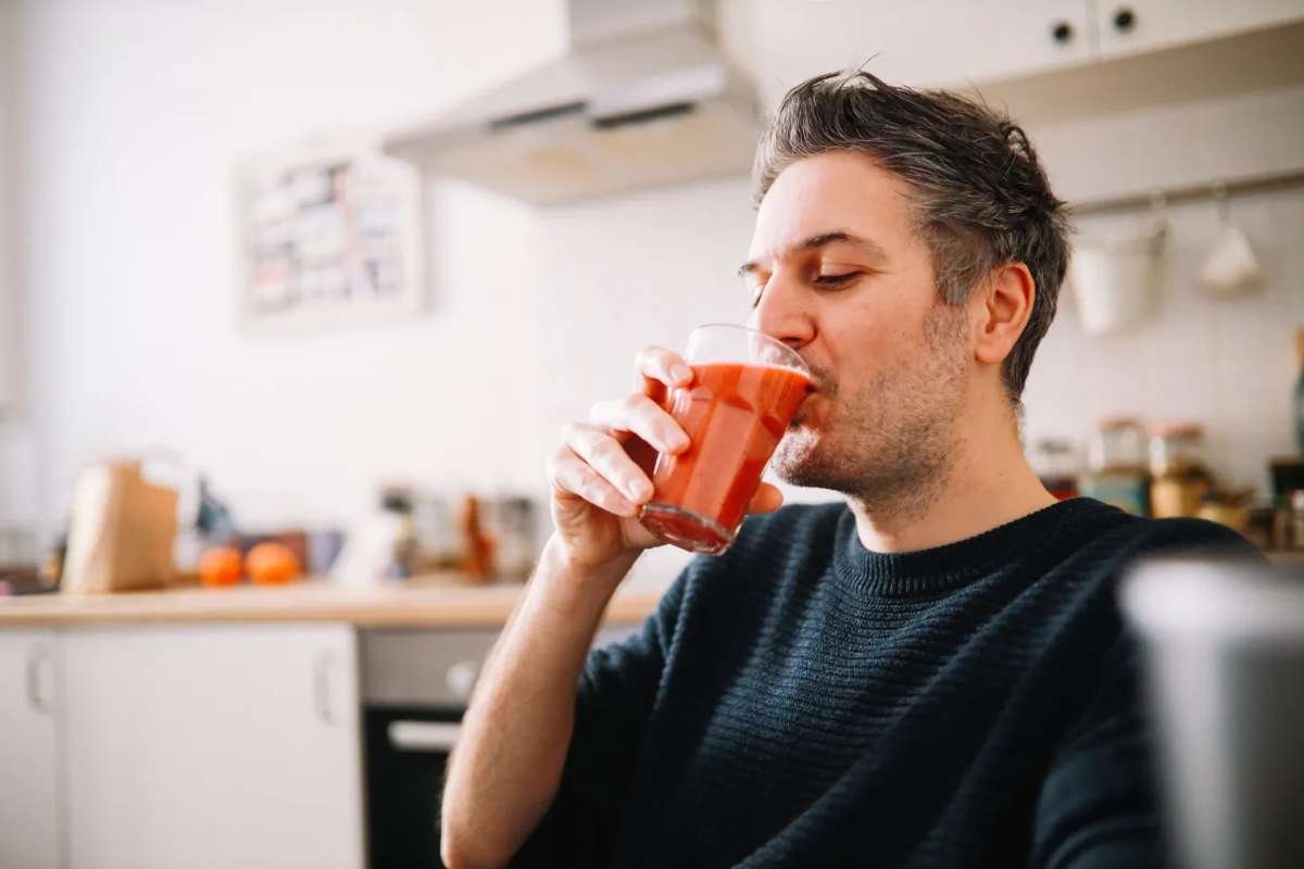 Juicing: Good or Bad? The Truth Doctors Want You to Know | The Lifesciences Magazine