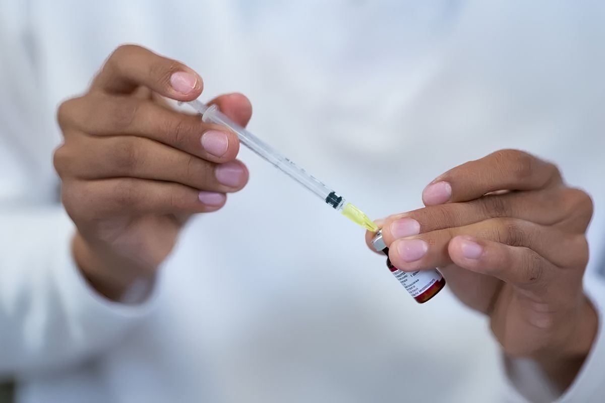 Personalized Cancer Vaccine Cuts Melanoma Recurrence Risk by 42% | The Lifesciences Magazine